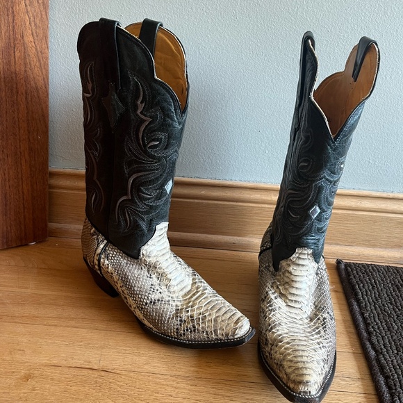 Safari Exotic Leather Black Embroidered/White & Gray Snakeskin Boots - Picture 5 of 5